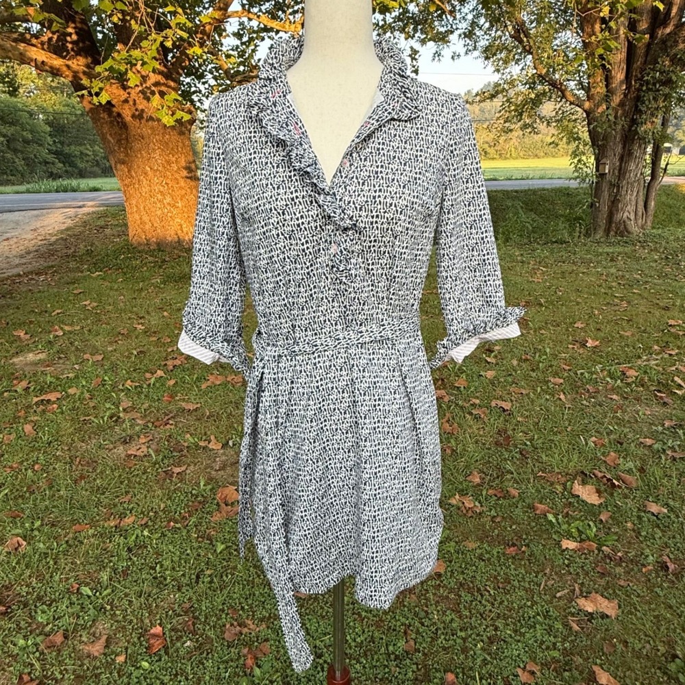 Lilly Pulitzer Navy White Logo Ruffle Brinkley Shirt Dress Size 6 85805 Preppy